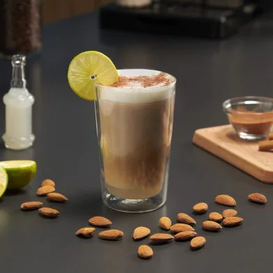 photo du Latte glacé vegan Tiki